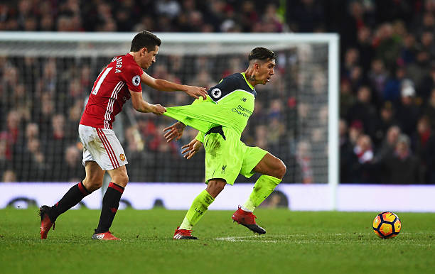 尤其是在球 尤其是在球