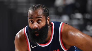 都扮演着关 都扮演着关